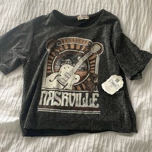 Altars state nashville graphic tee